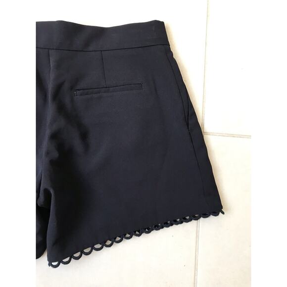 Banana Republic Pleated Shorts Belted Crochet Hem - Picture 6 of 8